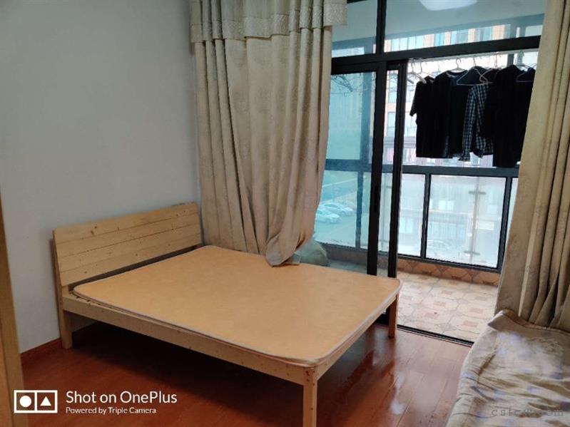 凯悦金领公寓精装2/1/1朝南好房50万