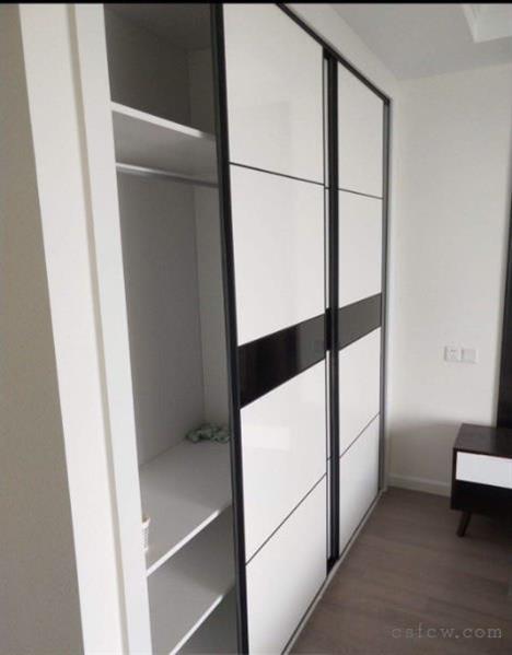 紫晶城精装2/2/1朝南好房2300元/月