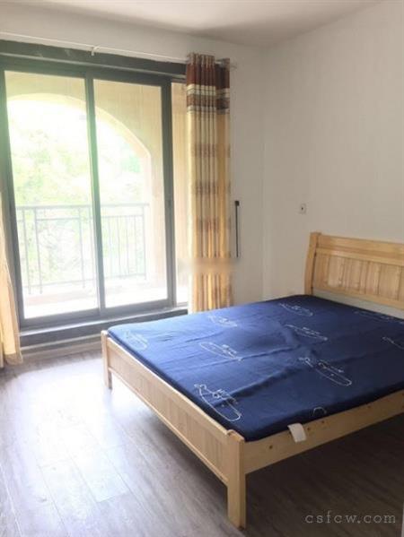 三一精装三房，家具家电齐全，拎包入住