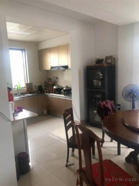 金天地花园精装5/2/3朝南好房7000元/月