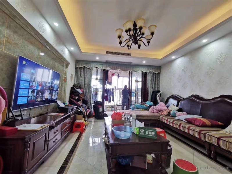 七里香庭精装4/2/2朝南好房153万