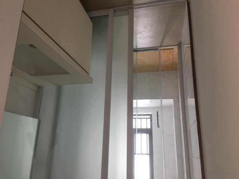 港龙香语华庭毛坯3/2/1朝南好房125万