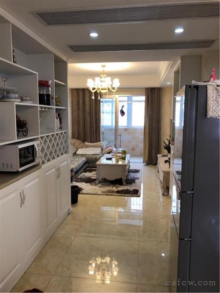 乘航好房！精装小户电梯房满两年可以上学