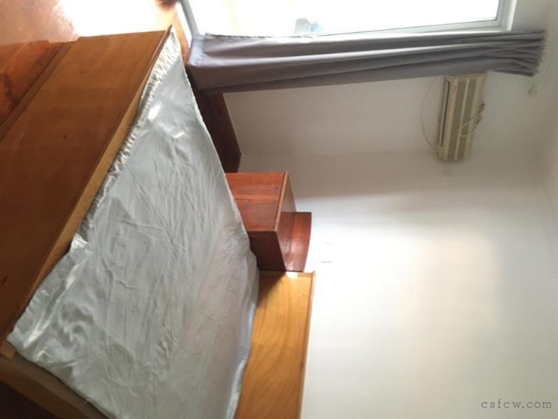 颜港北村2楼2房，月租1600元