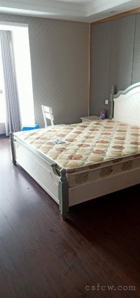 紫晶城精装3/2/2朝南好房83万