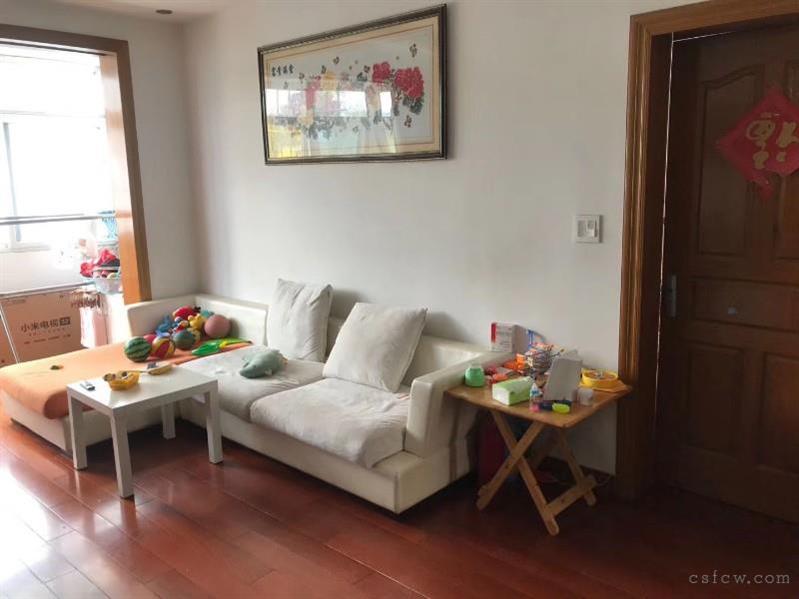 枫泾新村精装2/2/1朝南好房115万