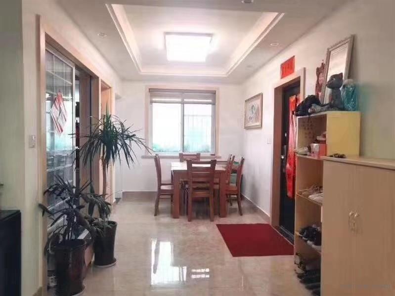 春宇嘉园精装3/2/1朝南好房85万