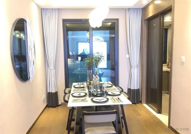 内部特价仁恒品质地铁4号线草桥中學精装空调地暖金钥匙物业