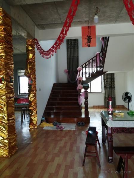 福山商业中心豪装999/999/5朝南好房4500元/月