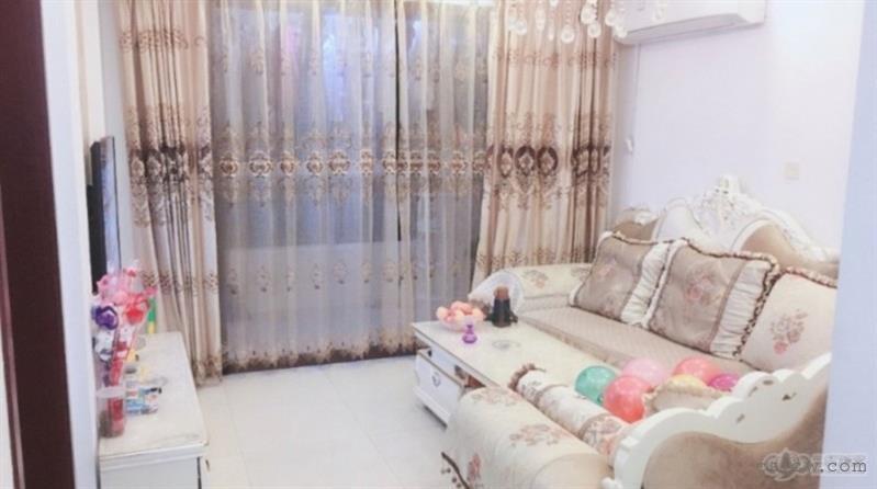 三一荣域豪装三房配套完善随时可看房南北通透