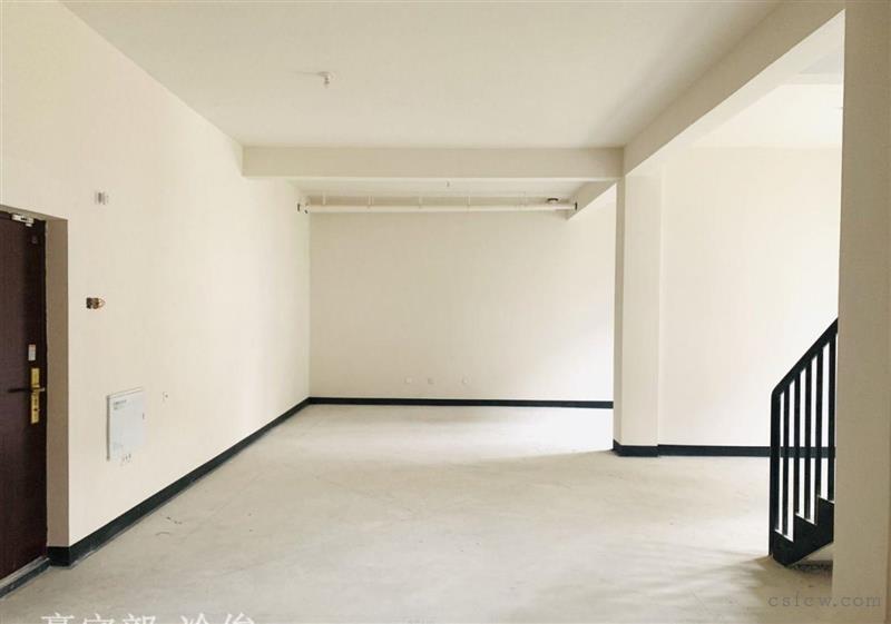 物业中心铜雀台双拼花园实际测量250平看房方便诚意出售