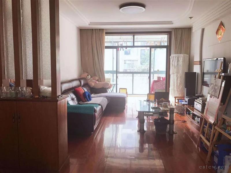 富康苑111平3房精装修汽库31平有名额满2年185万