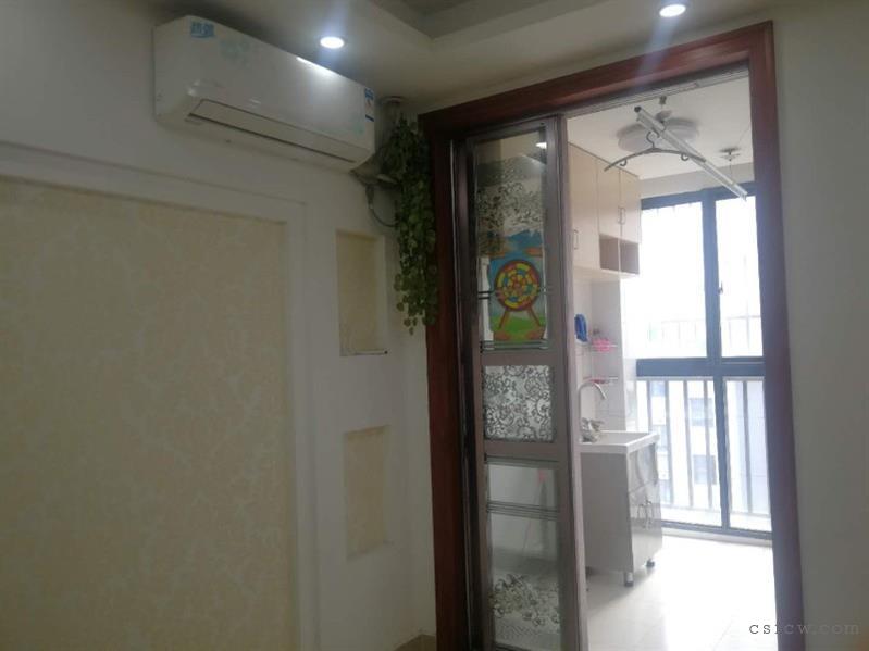 虞枫家园80平2房1卫带10平车库满五唯一136万