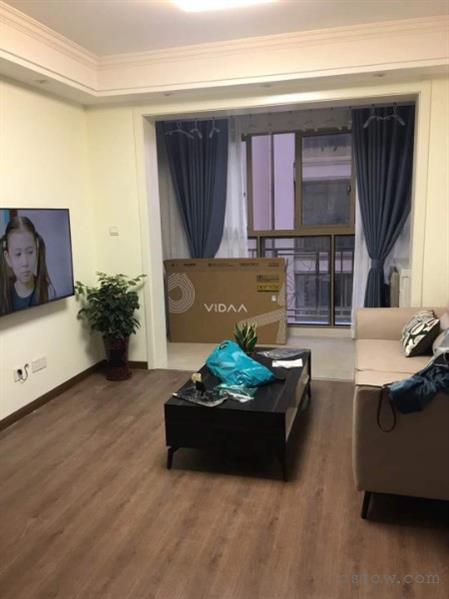 唐市玲珑花园84平精装2房有名额打包卖100万