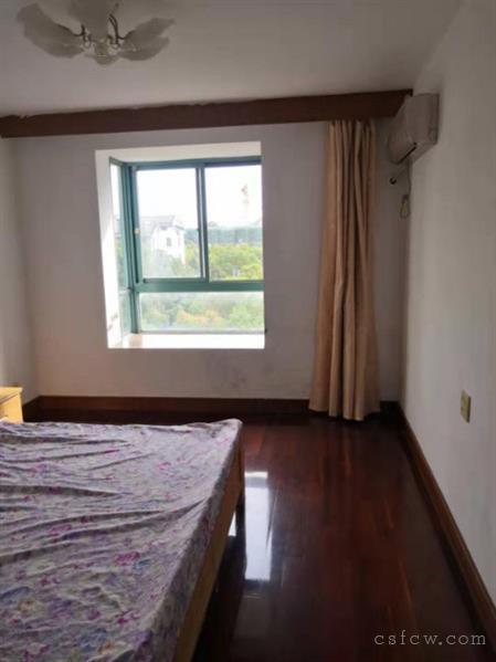 金山苑二区85平南北通透2房满2年有名额138万可议