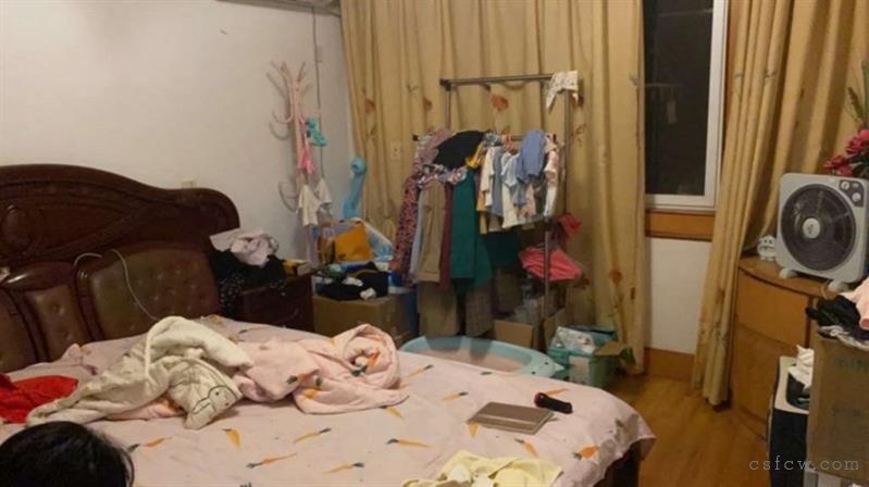 衡山路，104平，3房1卫，名额有，169.8万一口价双实验