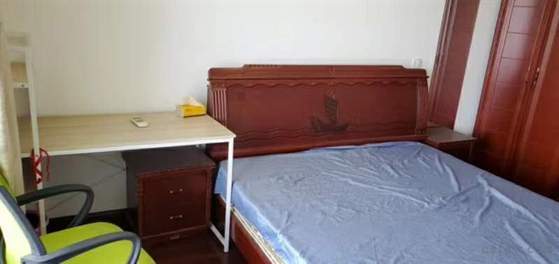 明日星城日锦园148平方3房2卫2700月有电梯拎包入住