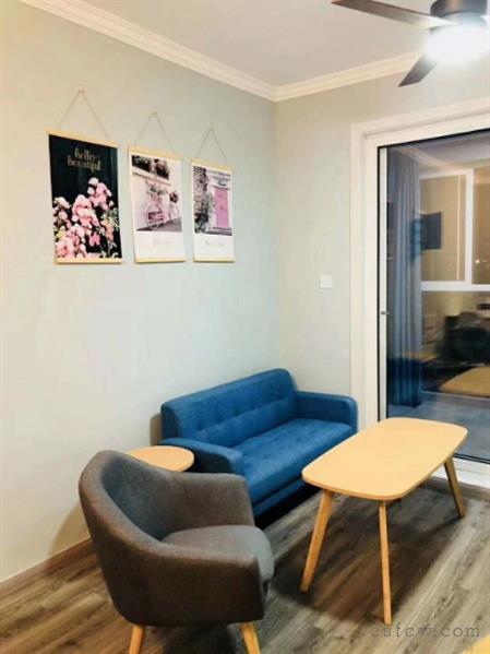 铂克花园88平，二房二厅一卫，精装修，拎包入住，2300/月