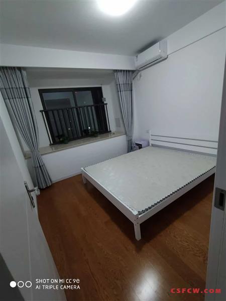 出租港龙3房精装拎包入住2100