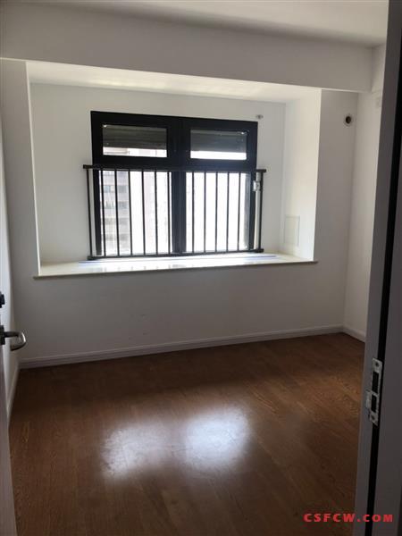 急售港龙香语华庭精装118平朝南好房142万