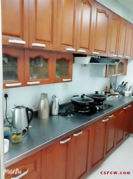 城市之光，145平米，215万，简装当毛坯，满2年，中间楼层，名额还有2年，21