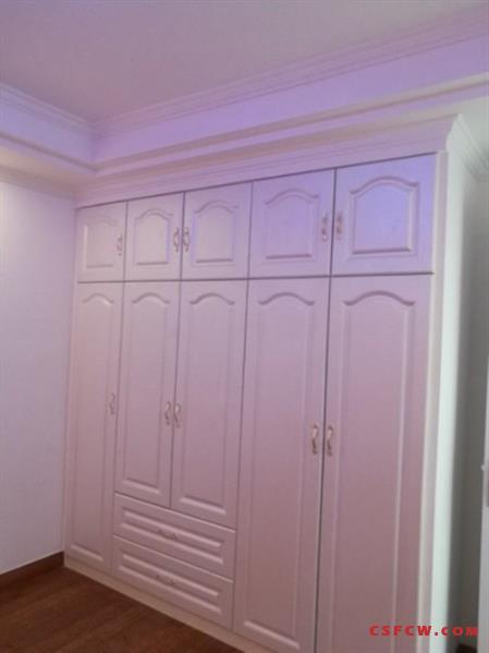 泰安新村，76平3室1卫，全新装修名额有，房龄新146万元