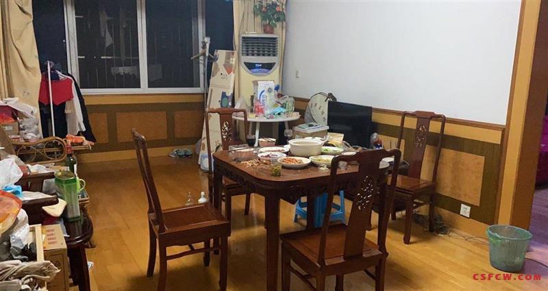 漕泾衡山路60-3号2室2厅1卫实验中学**有名额