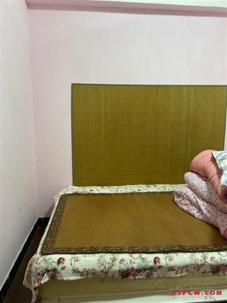 汇龙新城4室1厅2卫