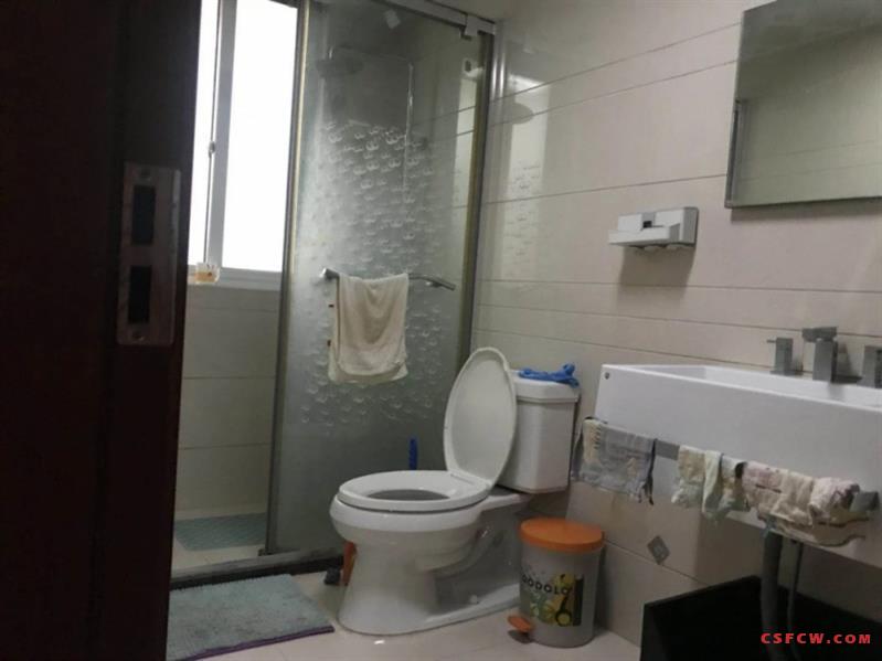 常熟老街书苑里3室2厅2卫中间楼层三开间朝南飞机户型无遮挡3室2厅2卫