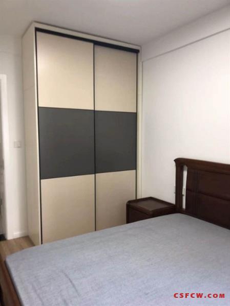 衡丰家园3-2-2精装修家电家具齐全拎包入住2800月租