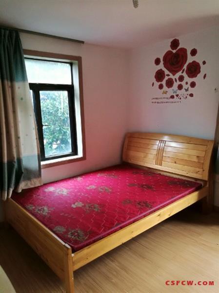 房东直租无中介费.湖苑新村一区2楼1房1厅1阳台51平1700元