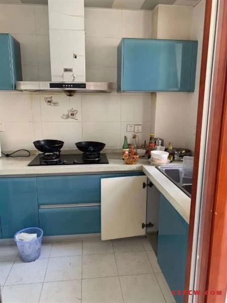 世茂三期140平方3房2厅2卫装修清爽设施齐全有图片租金3000月