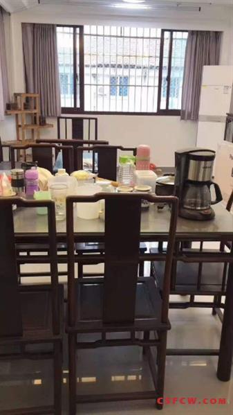 c佳和云筑，92平，全新装修未住，有名额，满两年，168万