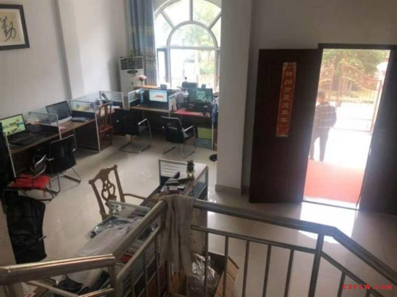 出租招商城金天地独栋别墅上下4层面积大带地下车库8000月租