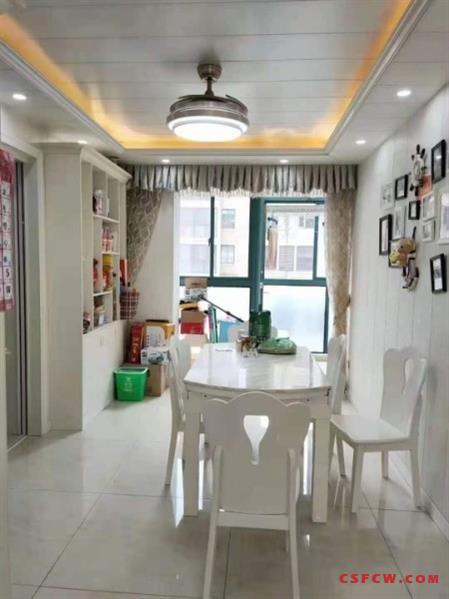 c湖畔现代城95平精装2-2-1满两年采光好即买即住134万