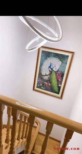 东湖京华，电梯洋房135平，精装4房2卫，送大阳台，168万，可上学