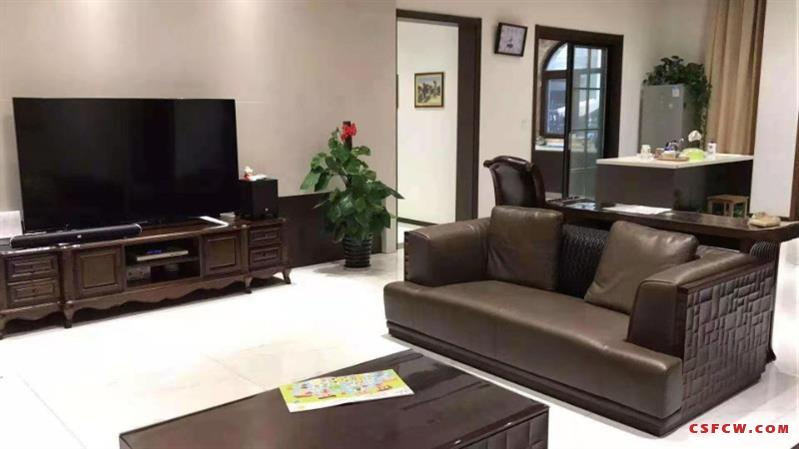 梦兰苑，独栋，占地2亩半，院子200平米，产证744平米，豪装，2050万