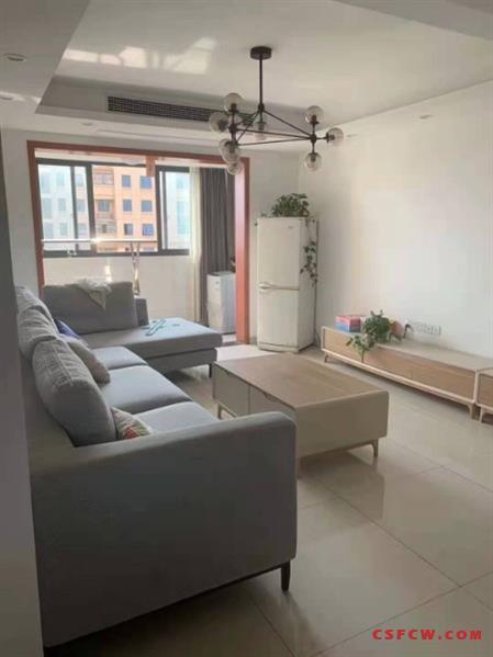 五新花园跃层4房3卫，中上层，4000月租