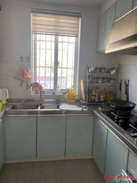 c明珠新村108平3室2卫顶带阁车库20平，可上学，245万，带车位