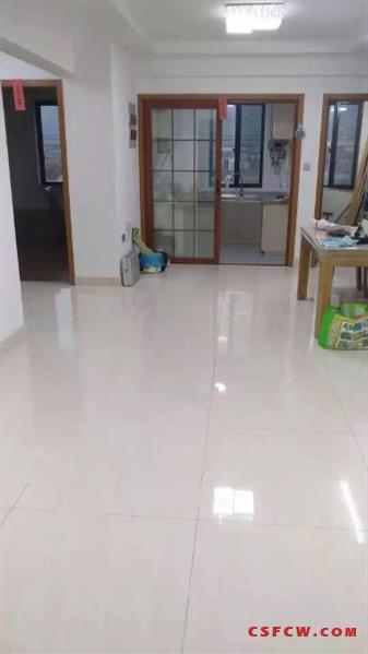 c衡泰里宫110平3-2-2精装，3开间客居中，满两年，有名额，229万