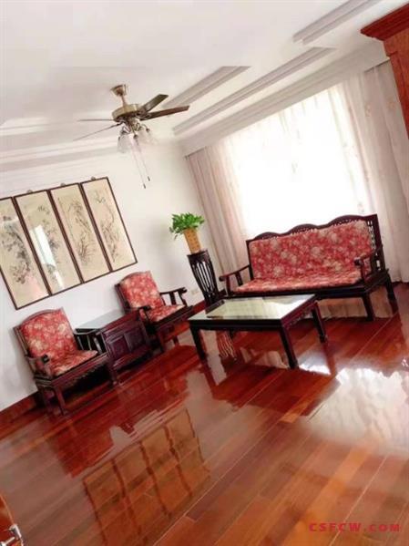 c报慈3-4跃层170平，323精装，阁楼50平方111，景观晒台：388万