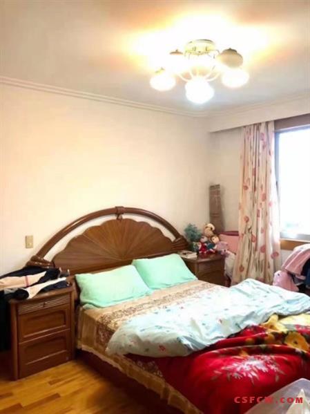 c新加坡花园南区，91.45平，2房2厅2卫，好楼层，有双实验划区，225万