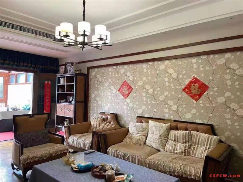 怡景湾229平豪装，一叠二带花园100平，5房6卫，满两有名额，带车位，700万