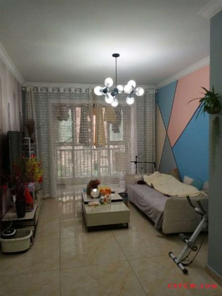 c中南御锦城，81平米，好房精装，南北通透，158万，初三，满2年