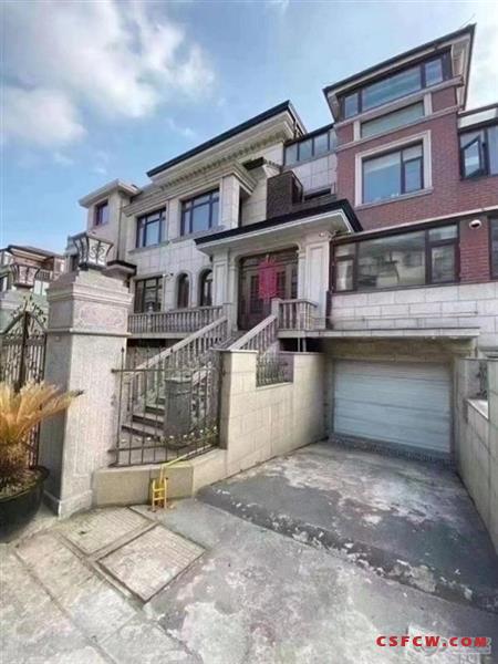 景天花园联体别墅350平·低价出售748万急急急有钥匙随时看房0室0厅0卫