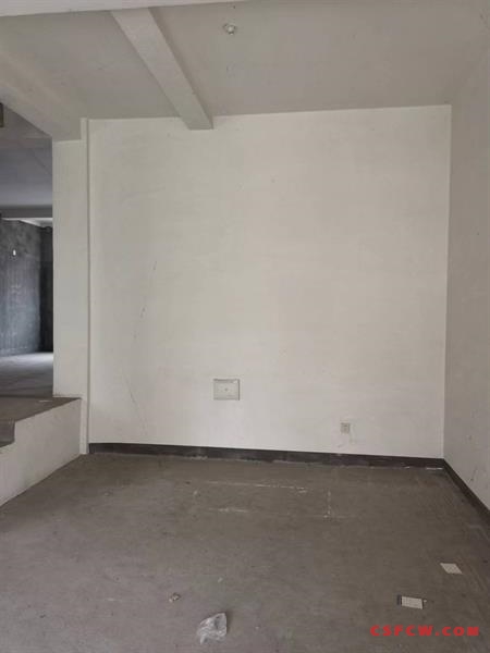 沙田花园，联体别墅，255平，全新毛坯，院子大，满2年，360万