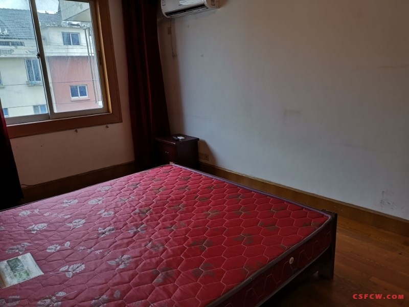 湖苑二区，2室2厅1卫，82平，6楼，清爽装修，1500元/月