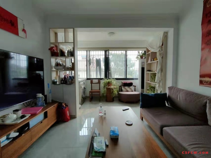 漕泾新村二区3楼简装好房2房/1厅/1卫朝南65平米138万