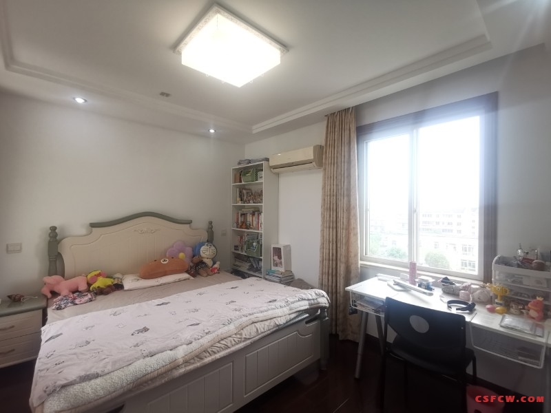 五星新村一区6楼简装好房1房/1厅/1卫朝南64平米125万