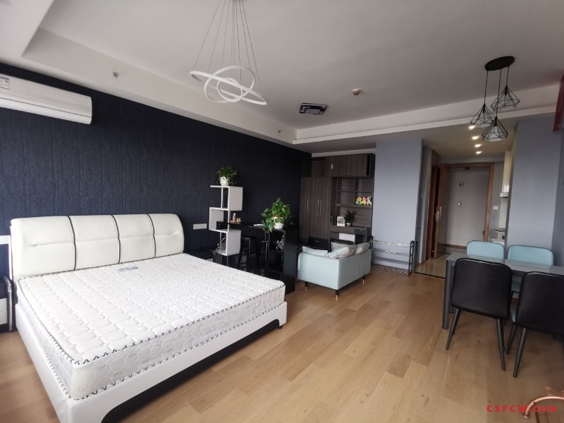 凤凰城25楼精装好房1房/1厅/1卫朝南57平米60万